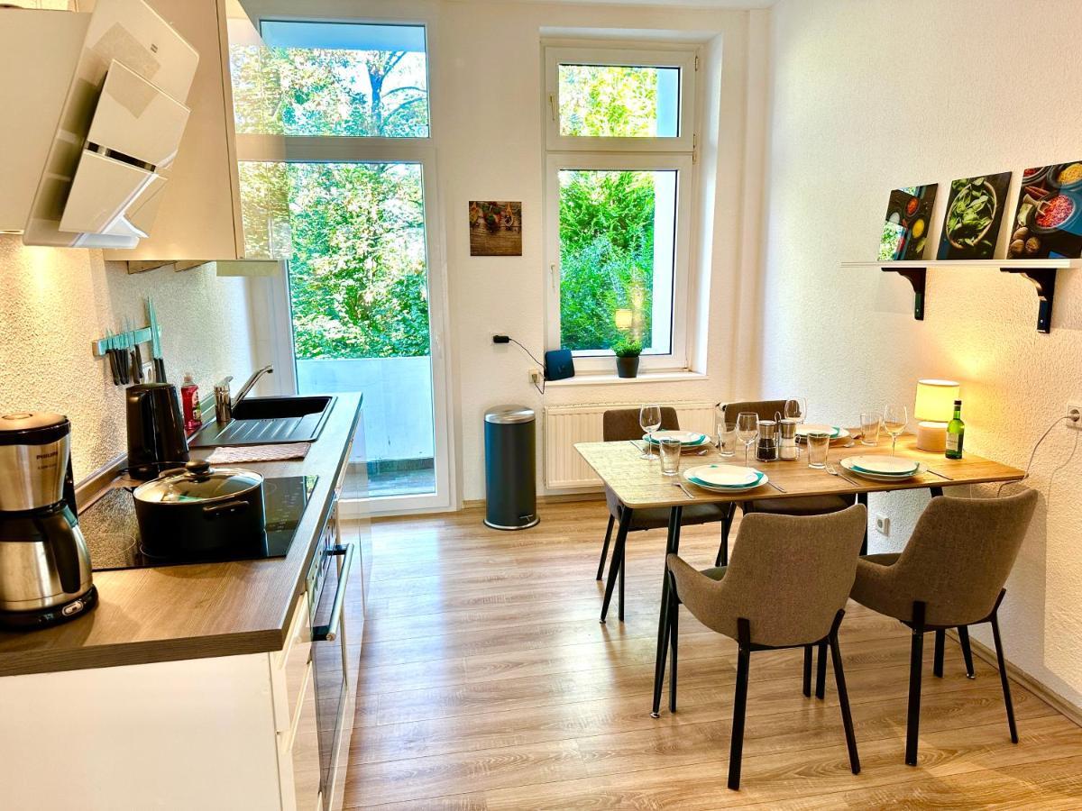 Berg Ruettenscheid, Netflix, Nahe Messe, Klinikum Apartment Essen